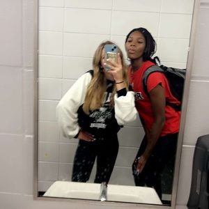 Meet your Posher, Paiwune